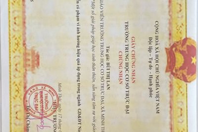 Một số giải pháp giúp học sinh thân thiện, sẵn sàng tâm sự với giáo viên chủ nhiệm về các vấn đề của mình.